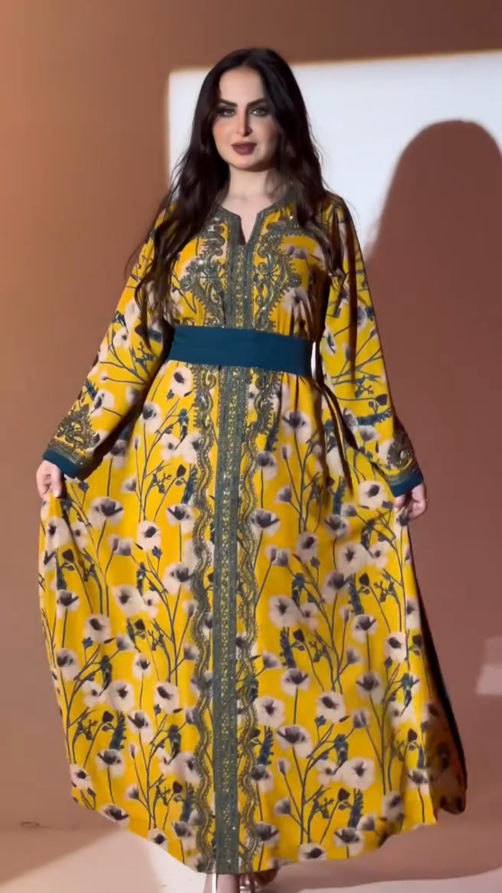 جلابيه حرير شك تطريز